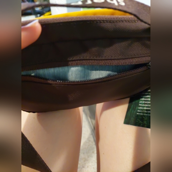 NWT! Sherpani Hyk Hip Pack/Cross Body, Sundial (Golden Yellow), RFID Blocking - Picture 8 of 8